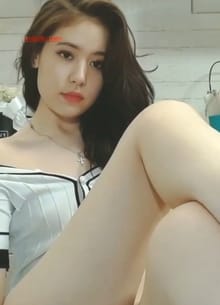 Openfans : bewty face solo musturbate